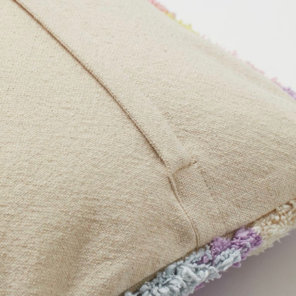 Tufted cushion pillow cover - Picture 2 of 3